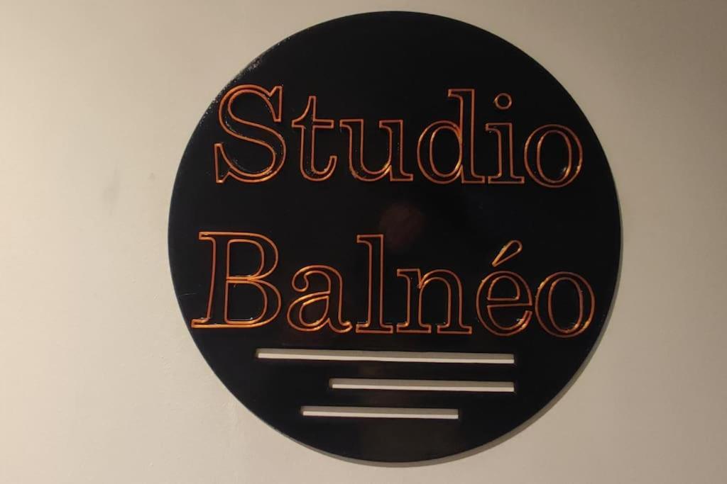 Studio Paisible Et Balneo Vezin-le-Coquet Eksteriør billede